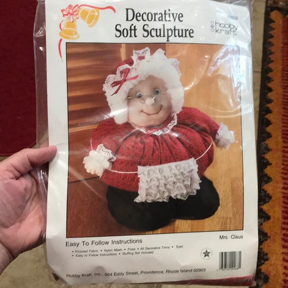 Hobby Kraft Kits Mr Claus Mrs Claus - Picture 2 of 6